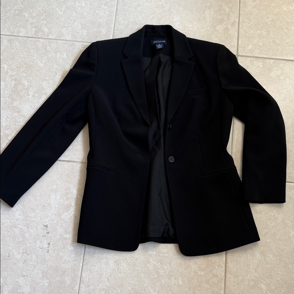 Ann Taylor Elegant Black Suit Jacket